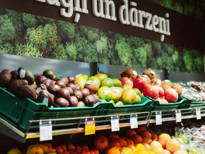 Parduotuvių lentynos Salaspilyje 8